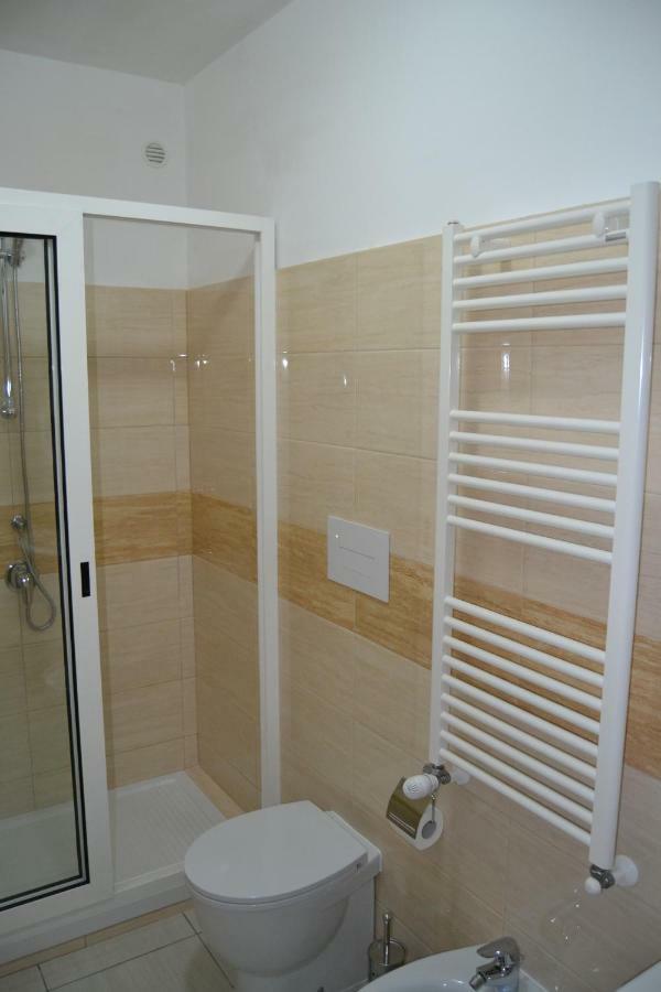 Guesthouse Holiday Formia Beach Kültér fotó