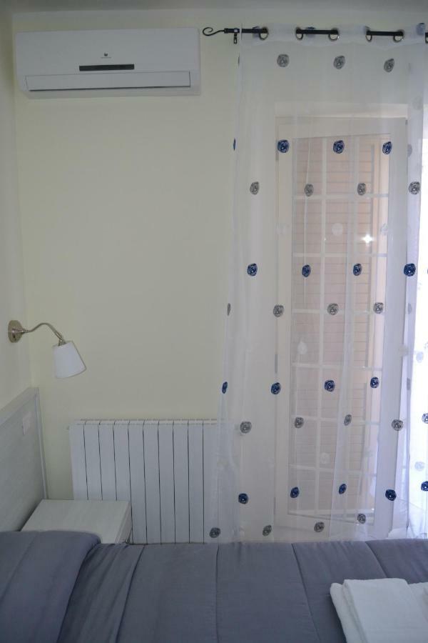 Guesthouse Holiday Formia Beach Kültér fotó