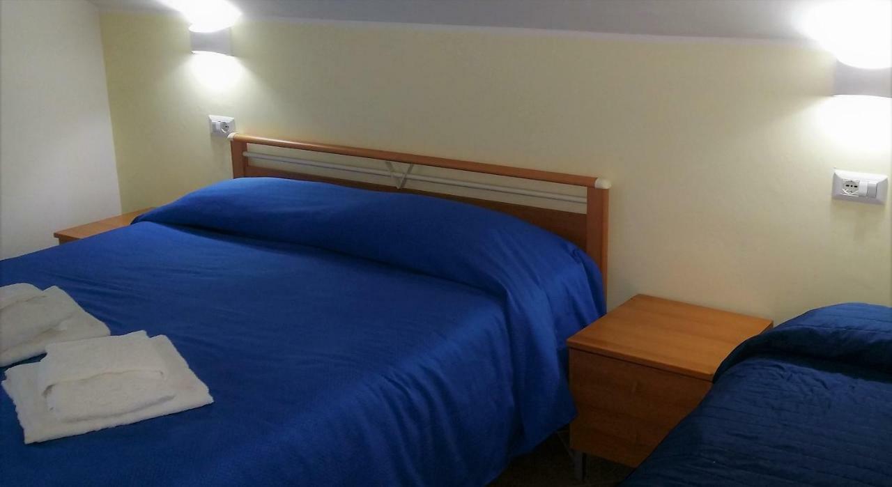 Guesthouse Holiday Formia Beach Kültér fotó